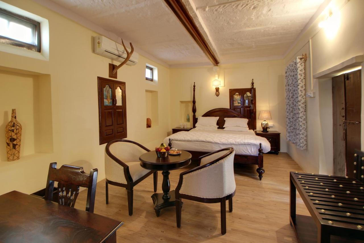 Jawai Castle Resort - A Heritage Hotel In Jawai Leopard Reserve Bisalpur Екстериор снимка